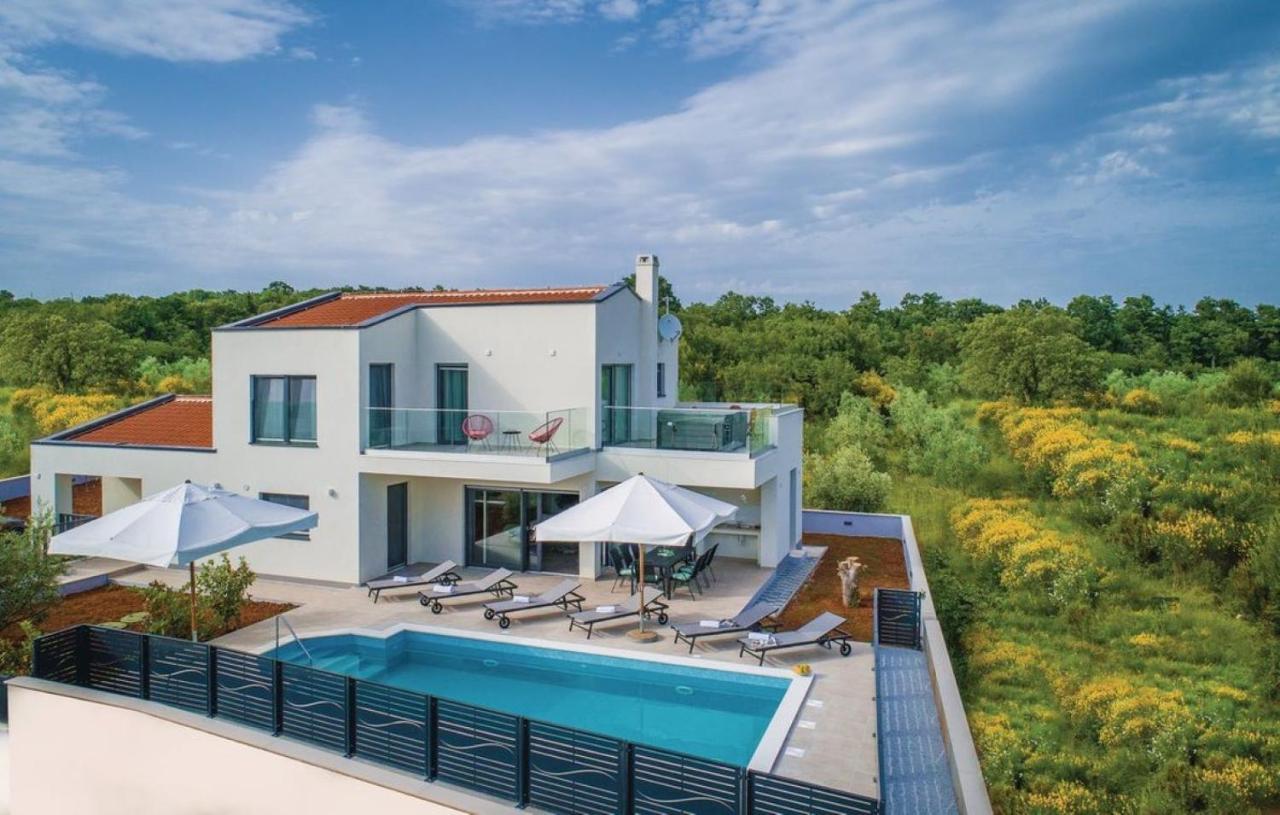 Villa Izabel With Hot Whirpool Krnica Eksteriør billede